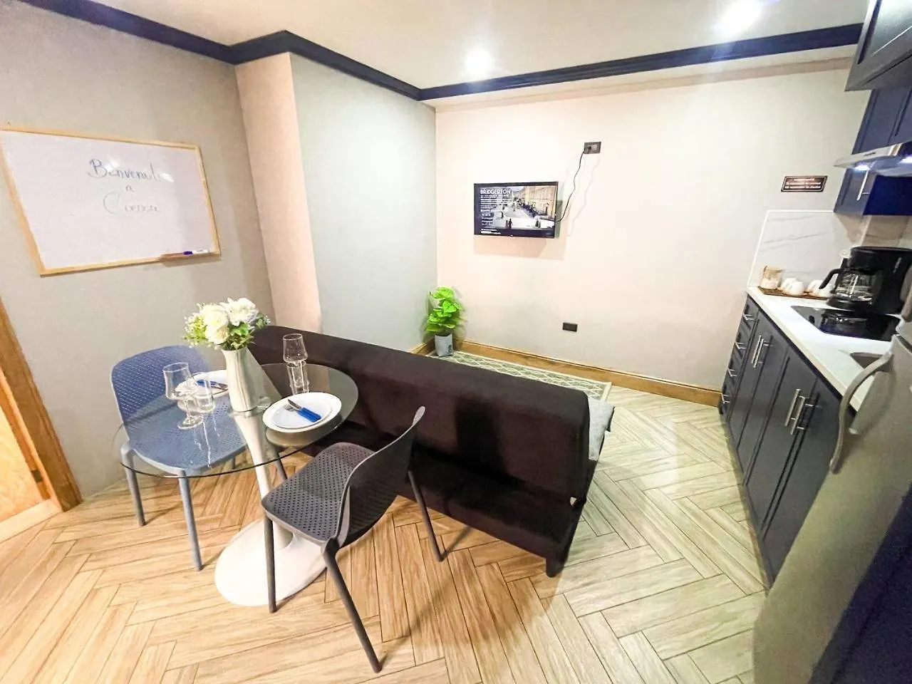 Central Suite City Center Netflix Cuenca
